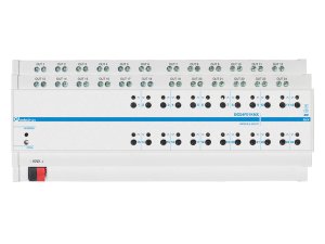 UNIVERSAL MODULE 24 OUT PLUS + SD CARD